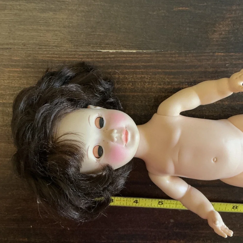 Vintage 1980 Effanbee 11 Inch Vinyl Baby Doll Brunette Sleep Eyes Freckles 1480‎